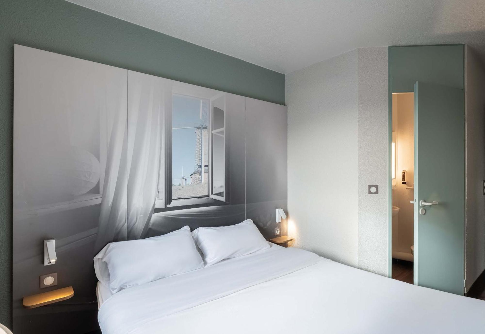 B&B Hotel Lille Lezennes Stade Pierre Mauroy Exteriör bild