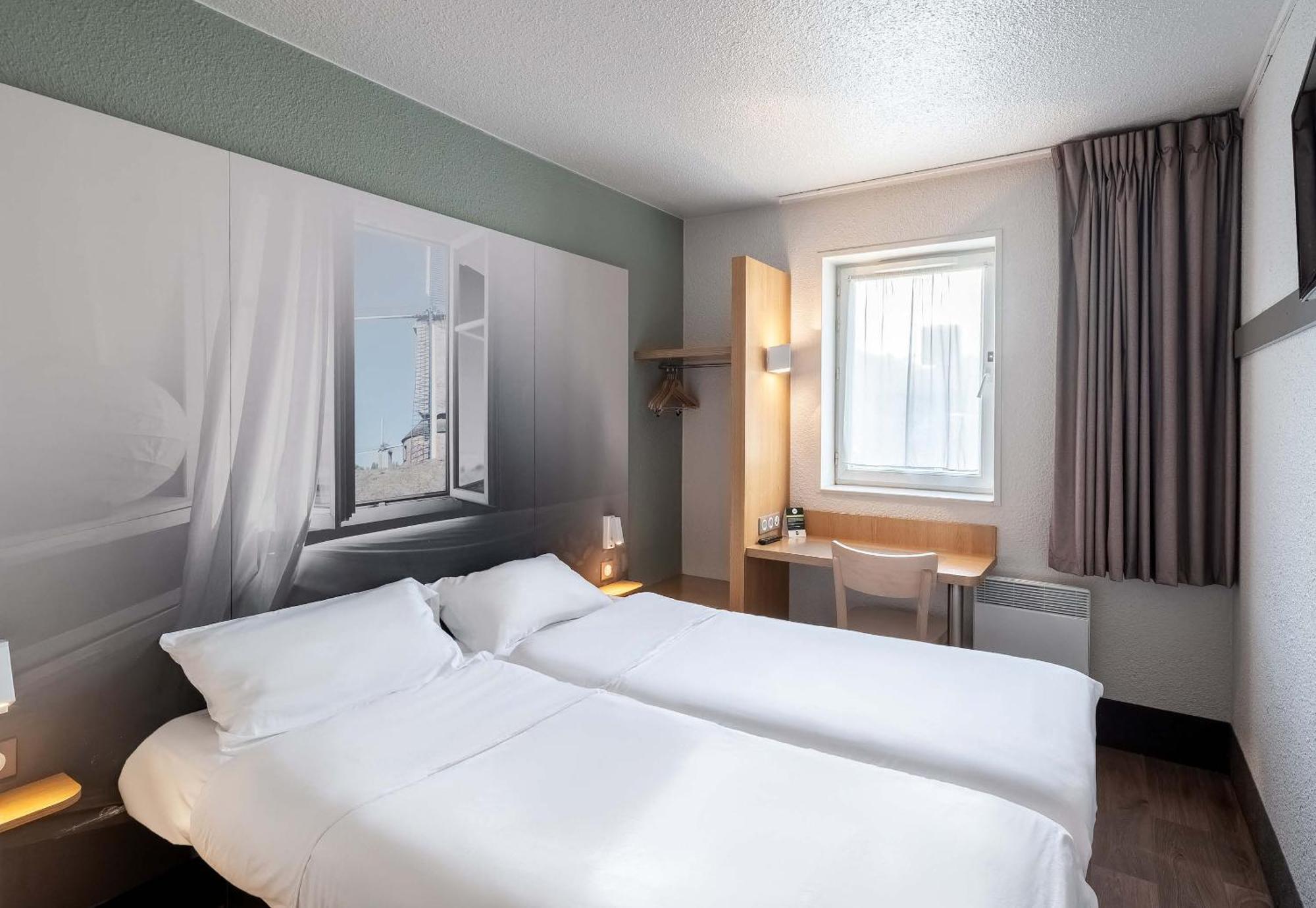 B&B Hotel Lille Lezennes Stade Pierre Mauroy Exteriör bild