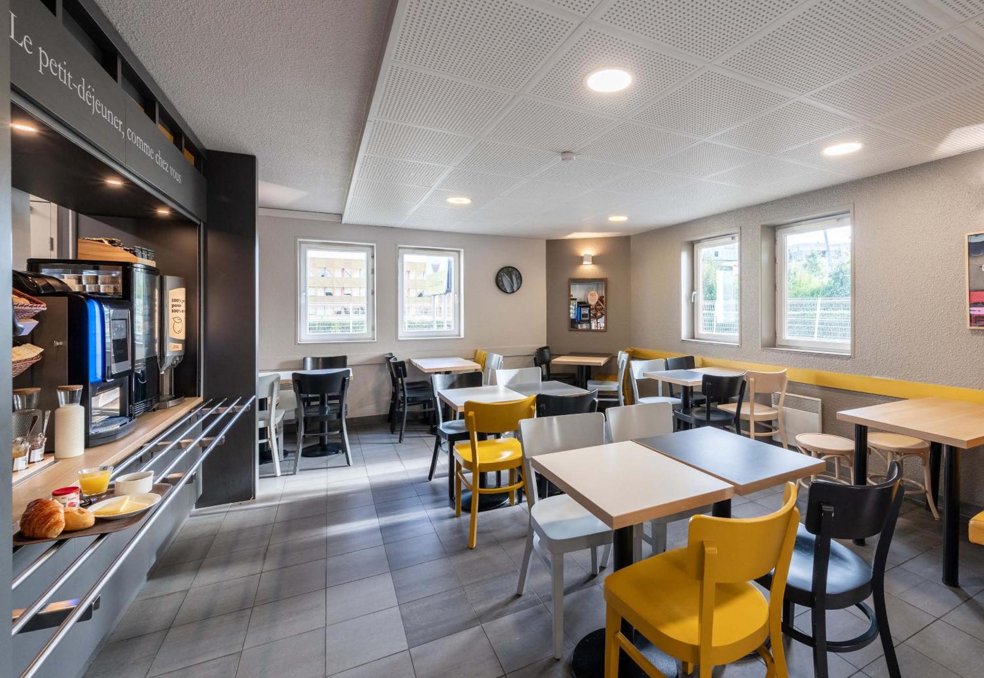 B&B Hotel Lille Lezennes Stade Pierre Mauroy Exteriör bild